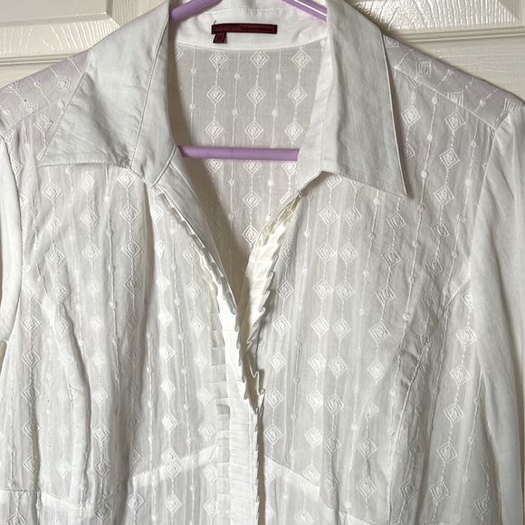 TAPEMEASURE RUFFLE SHIRT - Picture 2 of 8